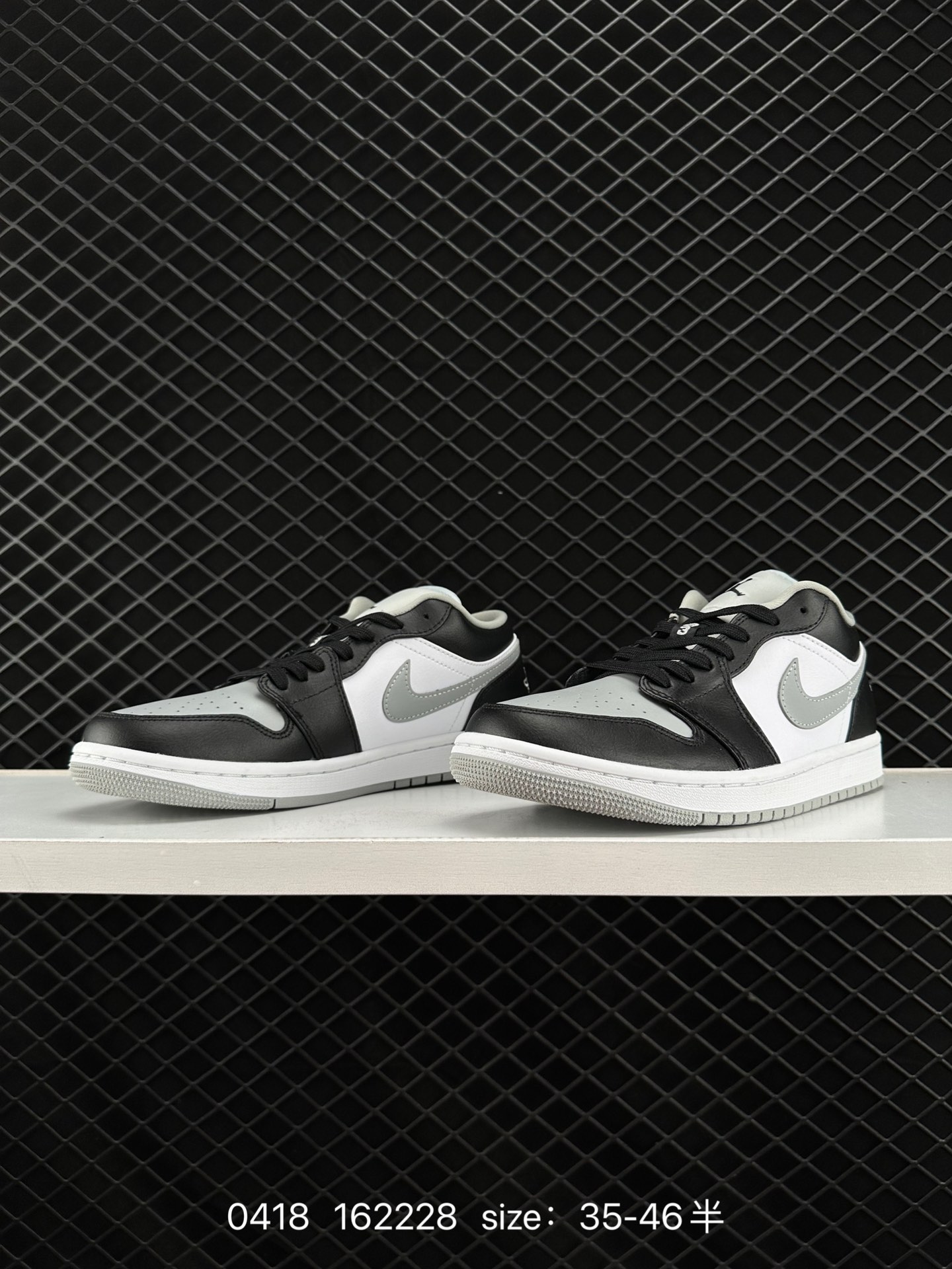 Air Jordan 1 Low AJ1